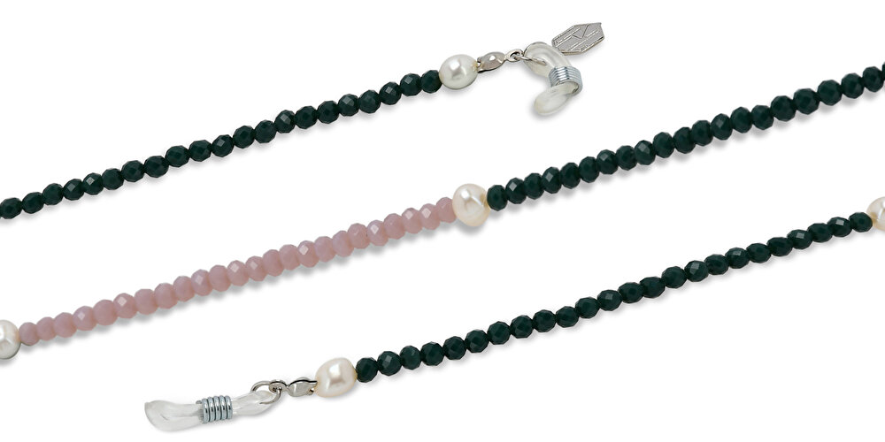 The RICCI DISTRICT Natural Pearls & Crystals Glasses Chain