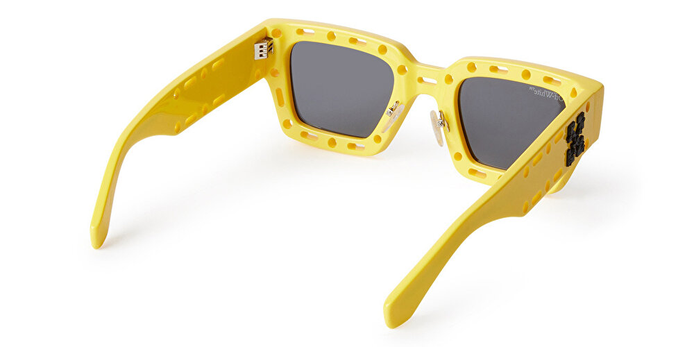 أوف وايت نظارة شمسية 