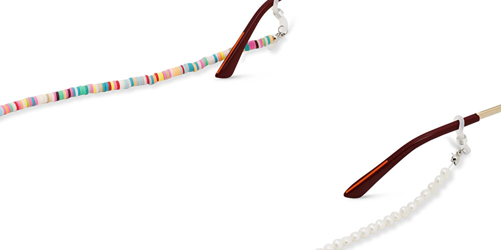 The RICCI DISTRICT Crystals & Mother of Pearl Glasses Chain